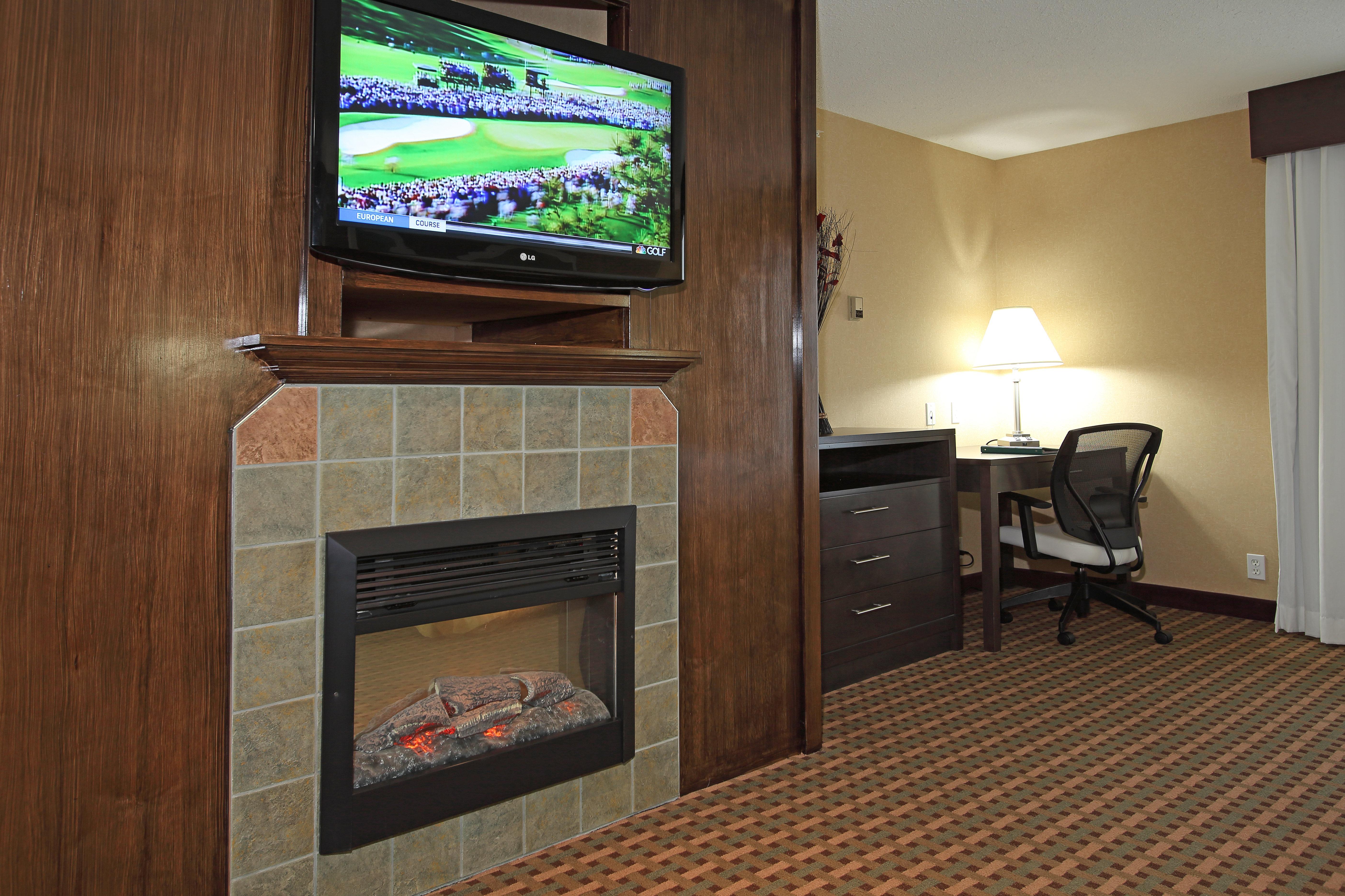 Holiday Inn Express Hotel & Suites Vernon By Ihg Екстер'єр фото
